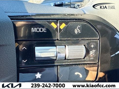 New 2026 Kia Sorento LX image 37