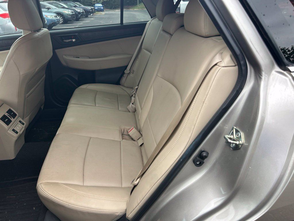 Used 2019 Subaru Outback 3.6R Limited AWD/4WD image 14