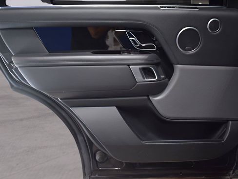 Used 2019 Land Rover Range Rover Long Wheelbase Supercharged AWD/4WD image 13