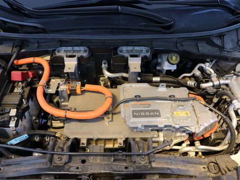 Used 2024 Nissan Ariya AWD image 50