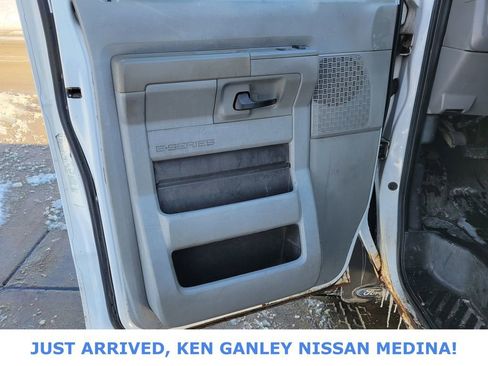 Used 2012 Ford E-350 and Econoline 350 Super Duty w/ PWR Locks & Windows Group image 14