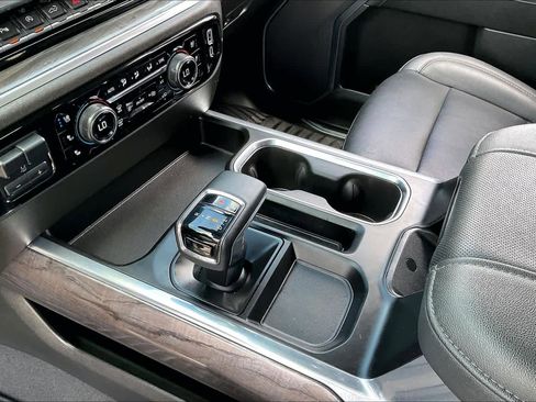 Used 2023 Chevrolet Silverado 1500 LTZ w/ Technology Package AWD/4WD image 15