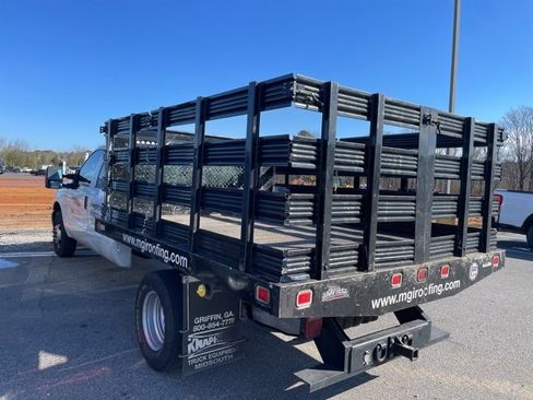 Used 2015 Ford F350 XL w/ Power Equipment Group image 4