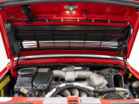 Used 1997 Porsche 911 Carrera RWD image 14