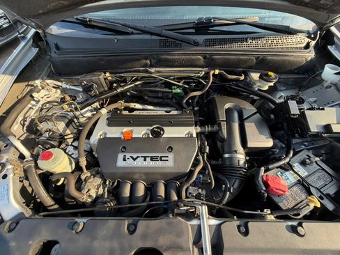 Used 2005 Honda CR-V LX image 25