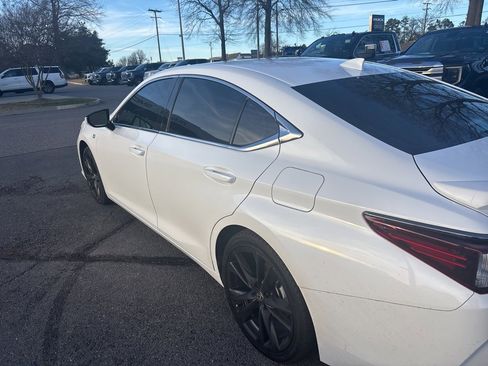 Used 2023 Lexus ES 350 F Sport image 7