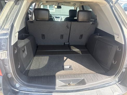 Used 2010 Chevrolet Equinox LT w/ Chrome Appearance Package AWD/4WD image 9