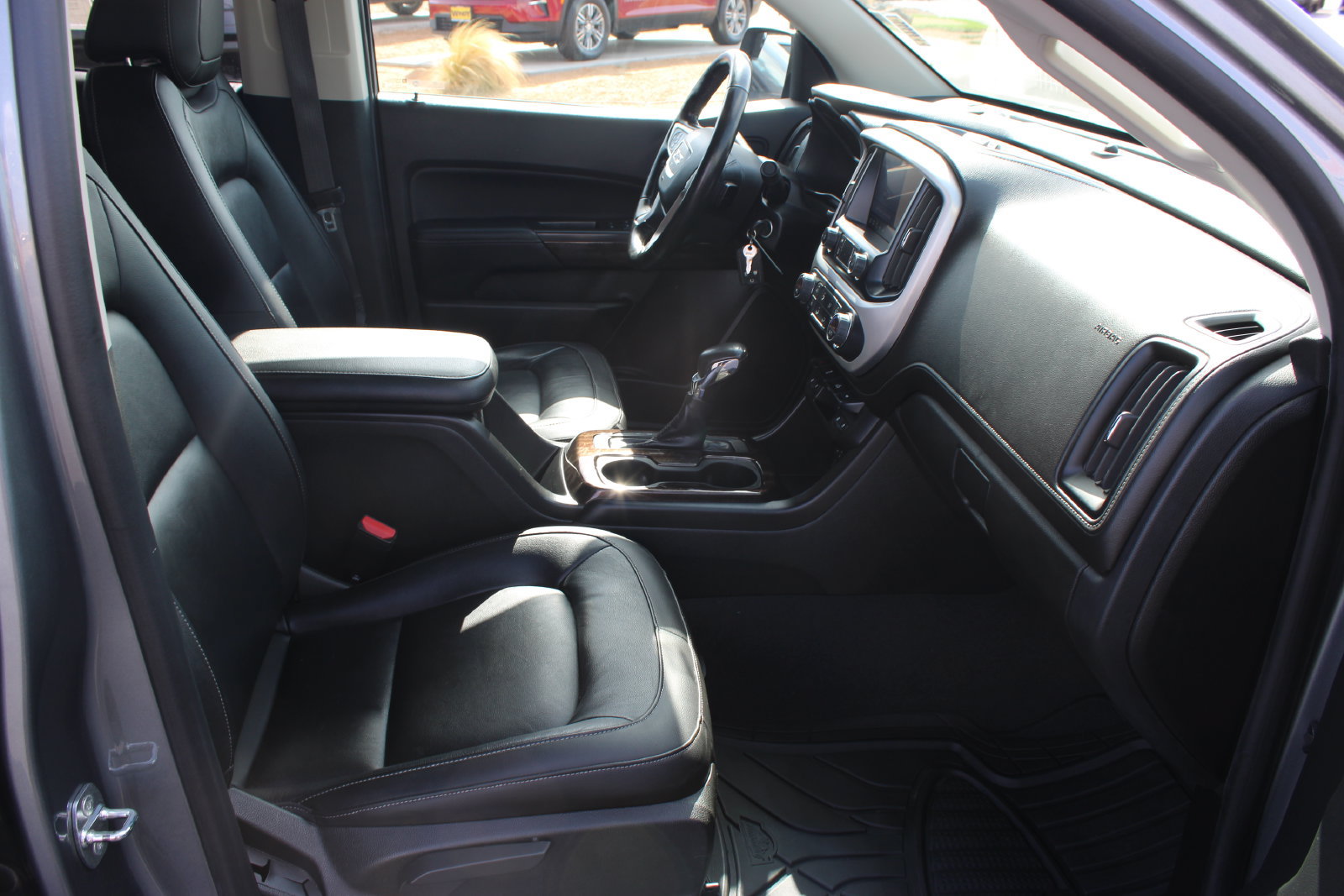 Used 2022 GMC Canyon Elevation w/ Elevation Premium Package AWD/4WD image 26