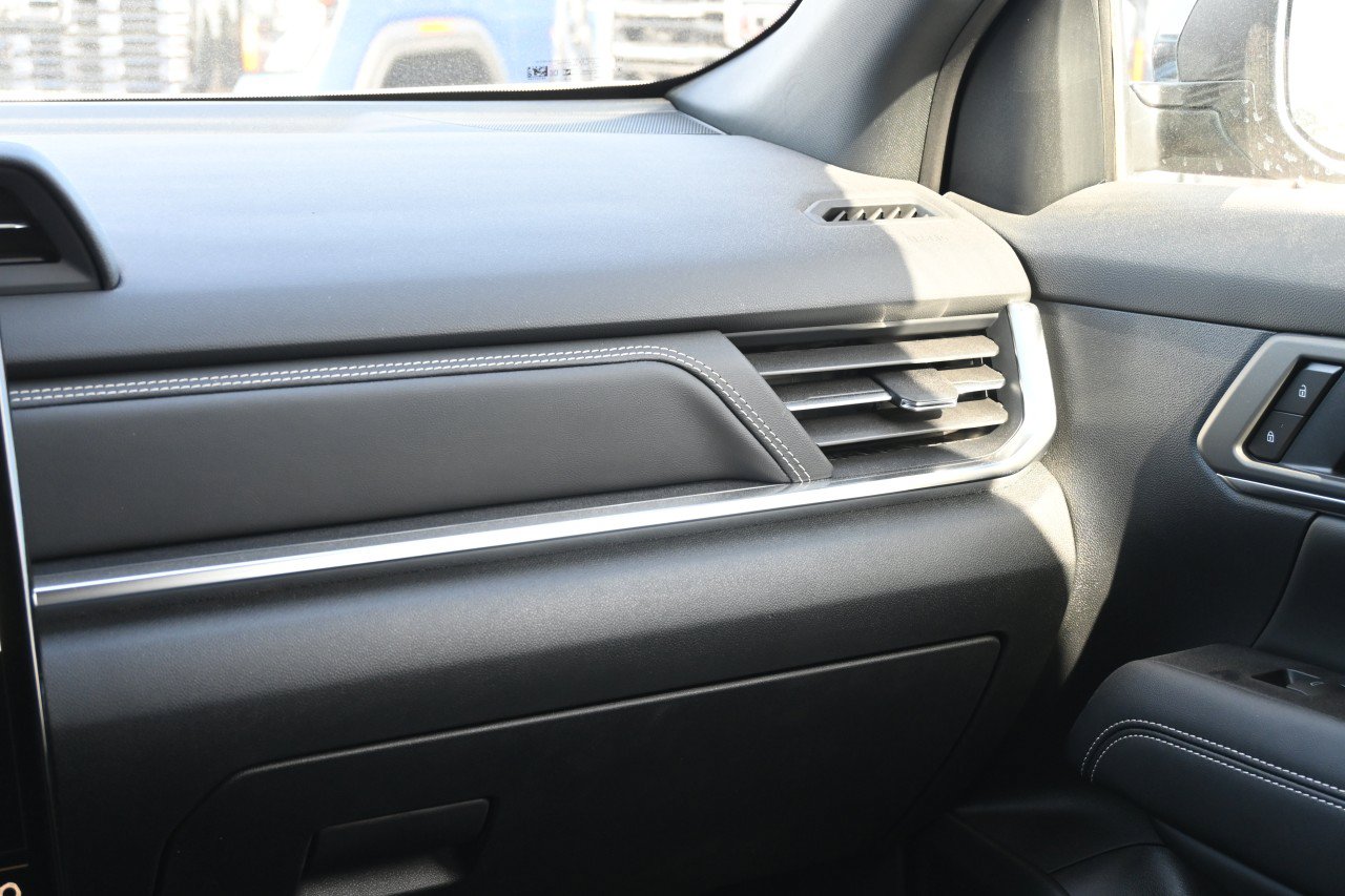 New 2027 GMC Terrain Elevation AWD/4WD image 8