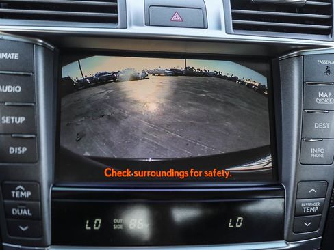 Used 2010 Lexus LS 460 RWD image 23