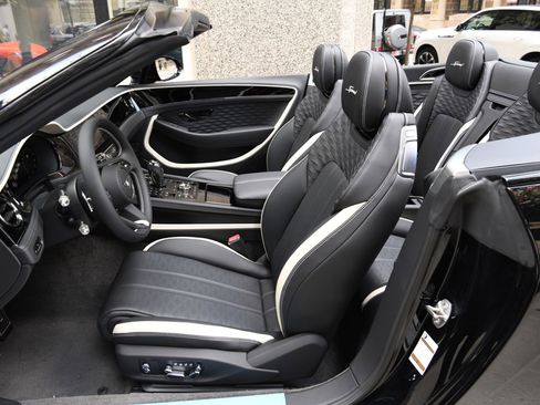 New 2026 Bentley Continental GT Speed image 8