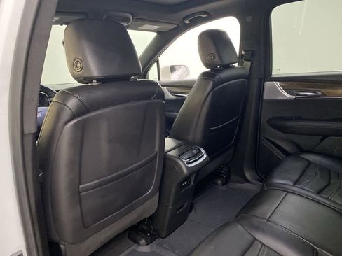 Used 2020 Cadillac XT6 Premium Luxury w/ Platinum Package image 17