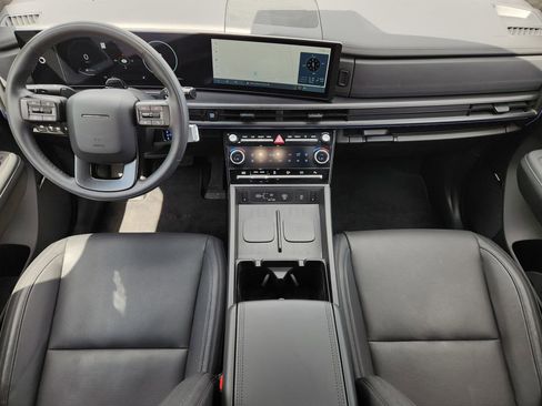 Used 2025 Hyundai Santa Fe Calligraphy FWD image 20