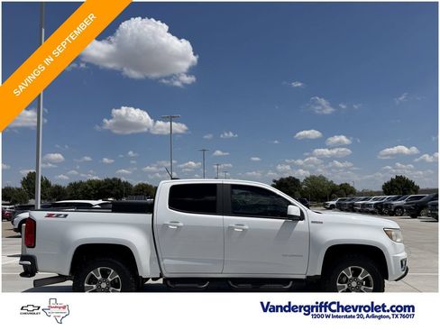 Used 2018 Chevrolet Colorado Z71 AWD/4WD image 3