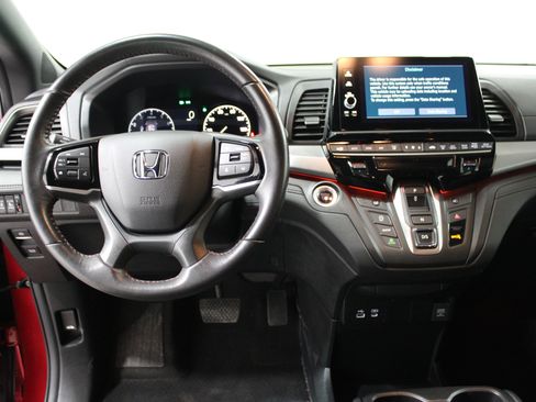Used 2025 Honda Odyssey Sport-L image 2