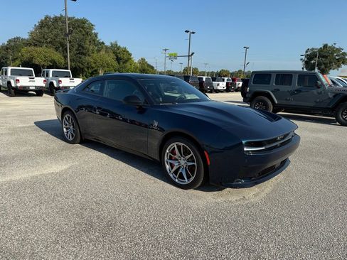 New 2025 Dodge Charger Daytona Scat Pack w/ Track Pack image 7