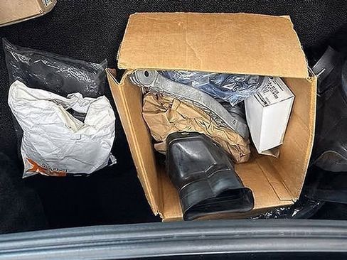 Certified 2018 Ford Mustang Shelby GT350 w/ Convenience Package image 35