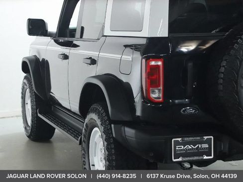 Used 2025 Ford Bronco Heritage Edition AWD/4WD image 6