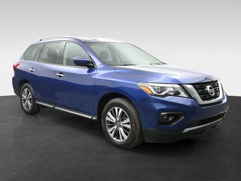 Used 2020 Nissan Pathfinder SV AWD/4WD image 6