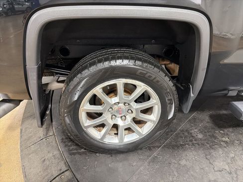 Used 2016 GMC Sierra 1500 Denali w/ Enhanced Driver Alert Package image 38