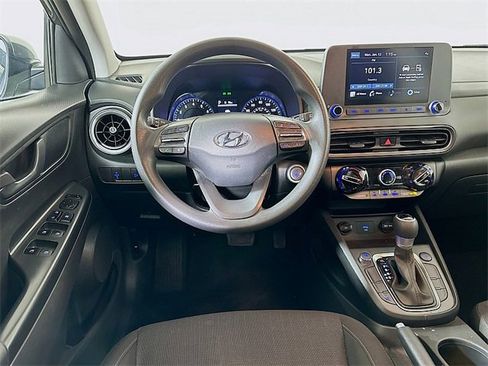 Used 2023 Hyundai Kona SEL image 21