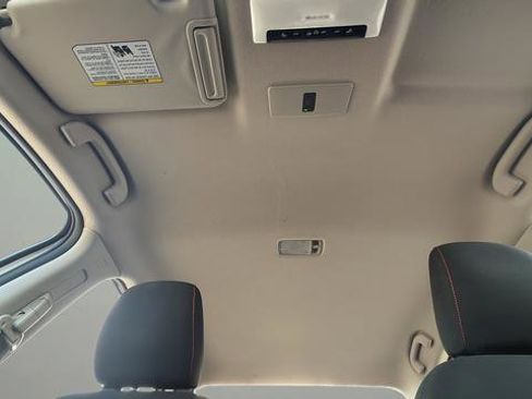 Used 2025 Nissan Versa SR w/ Trunk Package image 26