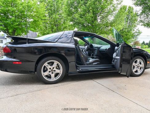 Used 2002 Pontiac Firebird Trans Am RWD image 29