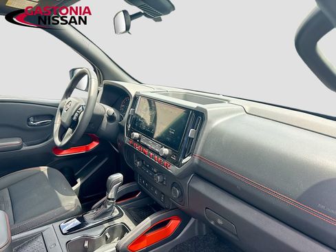 Used 2025 Nissan Frontier Pro-X w/ Pro Convenience Package RWD image 39