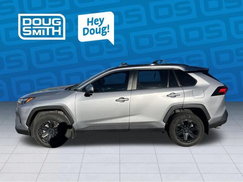 Used 2024 Toyota RAV4 XLE w/ Convenience Package AWD/4WD image 2