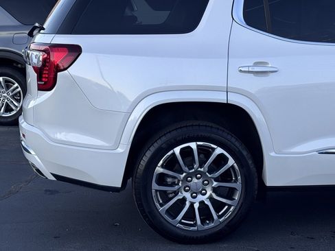 Used 2022 GMC Acadia Denali w/ Denali Technology Package image 48