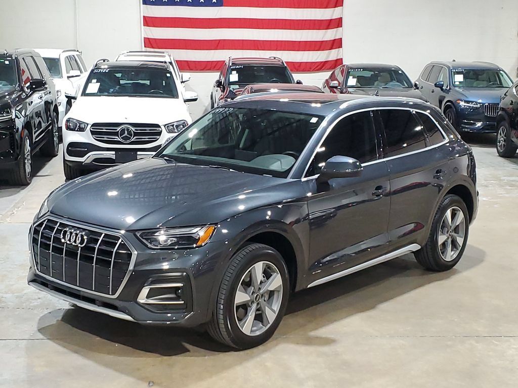 Used 2023 Audi Q5 2.0T Premium Plus w/ Premium Plus Package AWD/4WD image 36