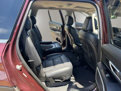 Used 2020 Kia Telluride S FWD image 16