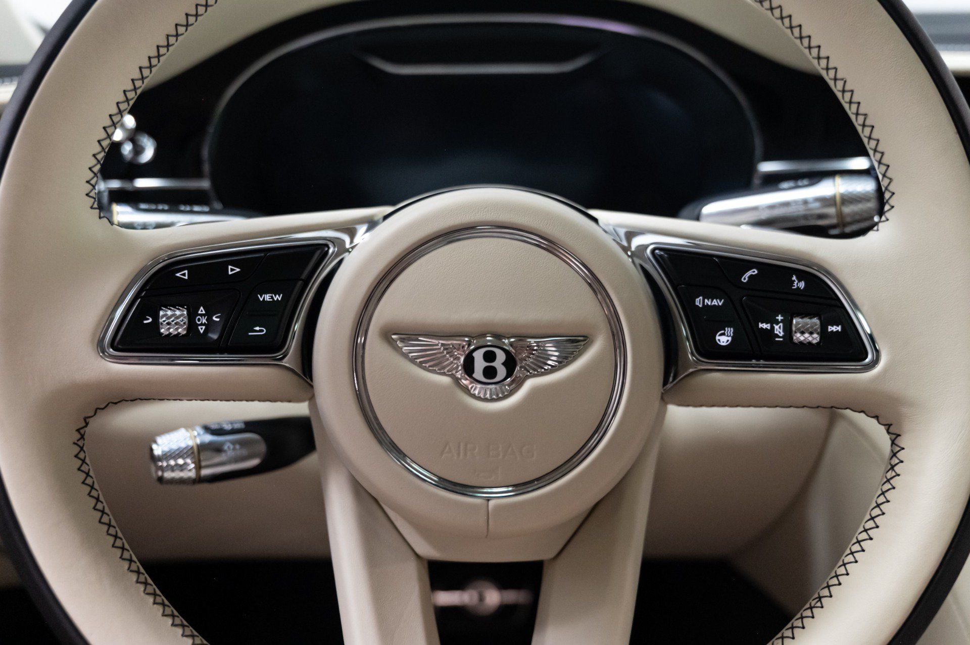 Used 2021 Bentley Flying Spur W12 AWD/4WD image 17