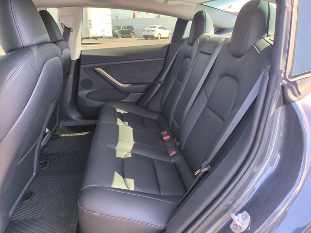 Used 2023 Tesla Model 3 Standard Range RWD image 19