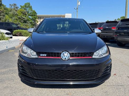 Used 2015 Volkswagen GTI SE FWD image 3