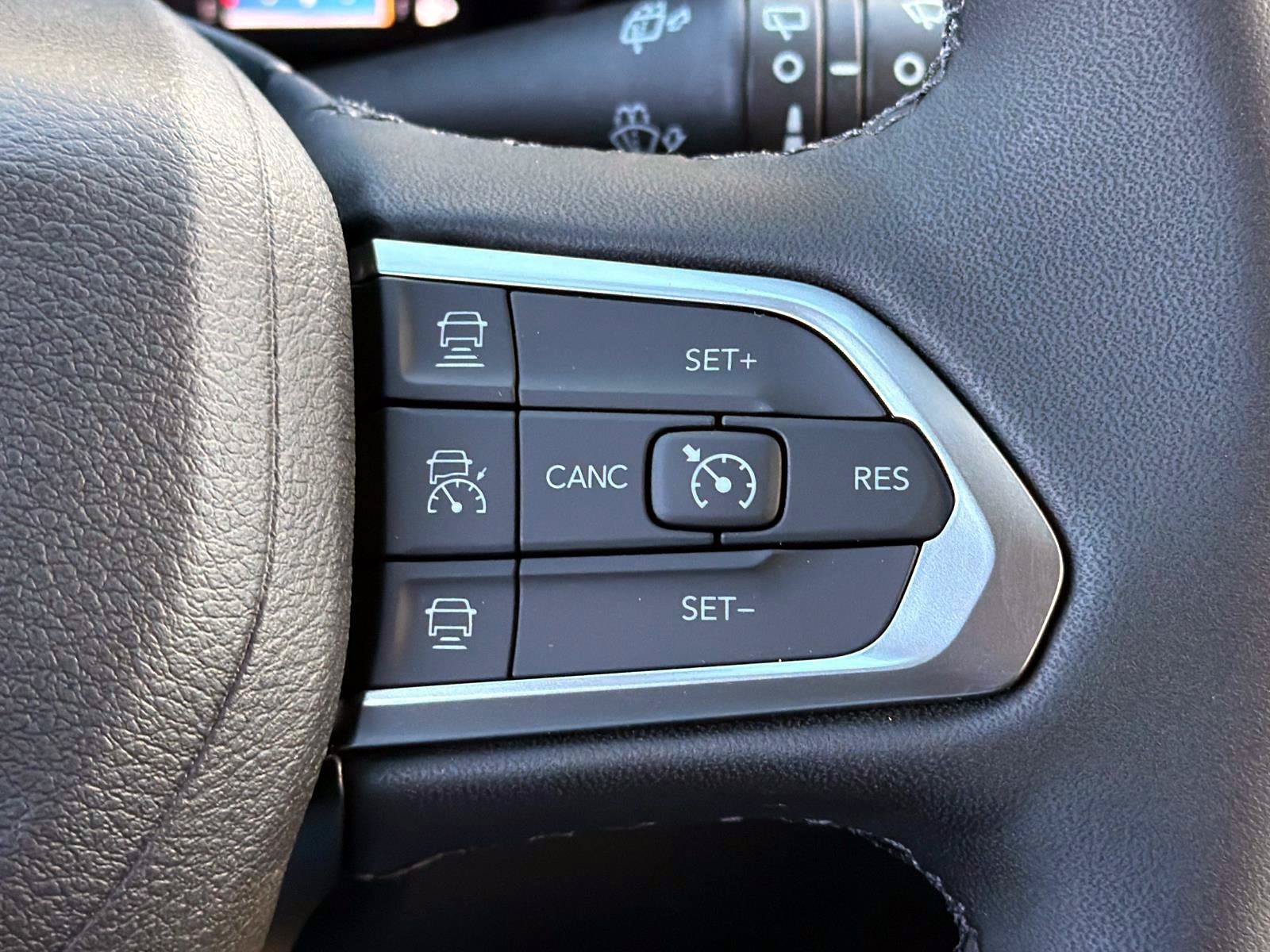 New 2026 Jeep Compass Limited AWD/4WD image 15