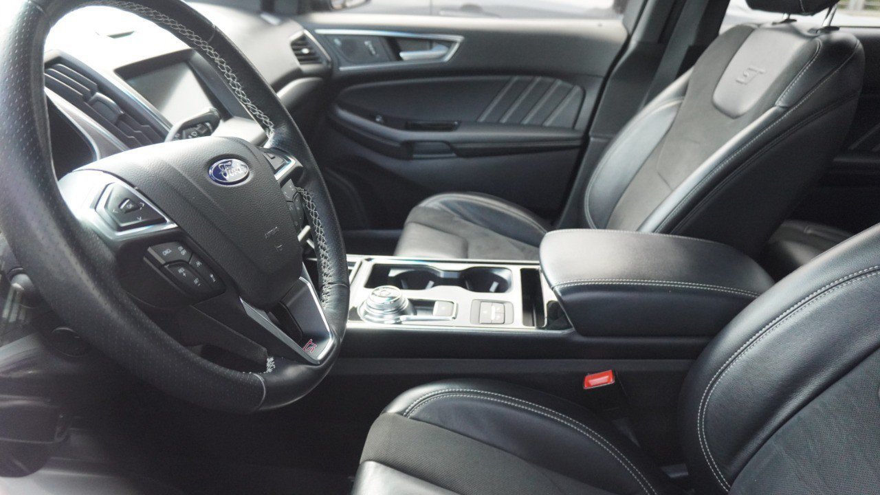 Used 2019 Ford Edge ST w/ Equipment Group 401A AWD/4WD image 8