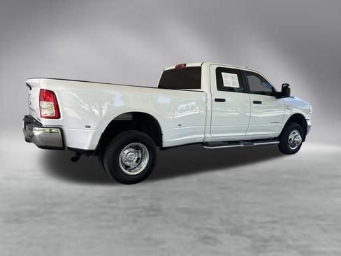 Used 2024 RAM 3500 Big Horn AWD/4WD image 3
