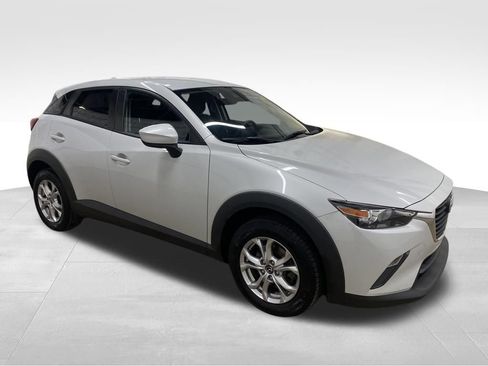 Used 2018 MAZDA CX-3 Sport image 2