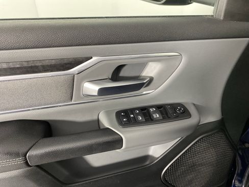 Used 2020 RAM 1500 Big Horn image 13