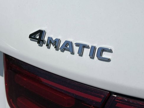 New 2026 Mercedes-Benz GLB 250 4MATIC image 35