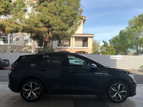 Certified 2023 Volkswagen ID.4 Pro S image 6