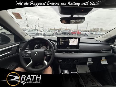 New 2026 Mitsubishi Outlander Trail Edition image 15