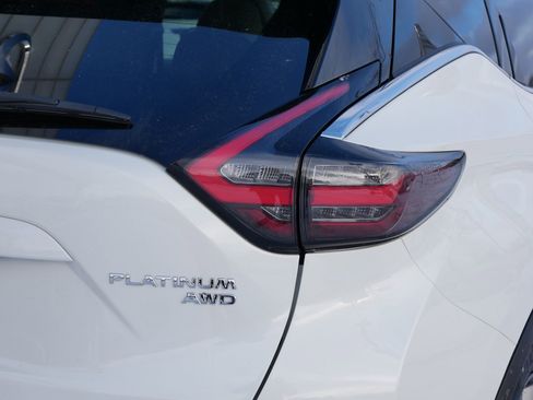 Used 2024 Nissan Murano Platinum w/ Cargo Package image 17