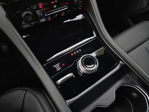 New 2025 Jeep Grand Cherokee Limited image 24