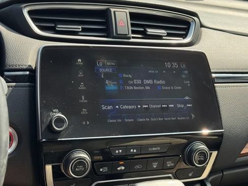 Used 2018 Honda CR-V Touring image 15