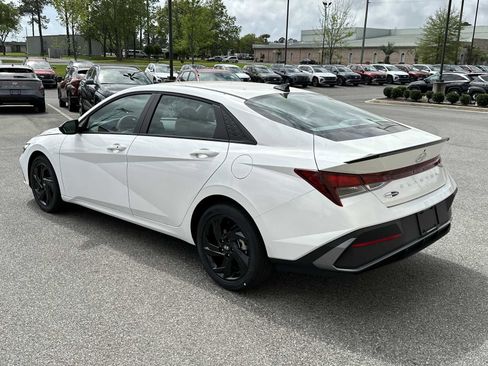 New 2026 Hyundai Elantra Sport FWD image 5
