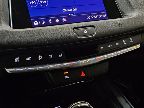 Used 2020 Cadillac XT4 Premium Luxury AWD/4WD image 28