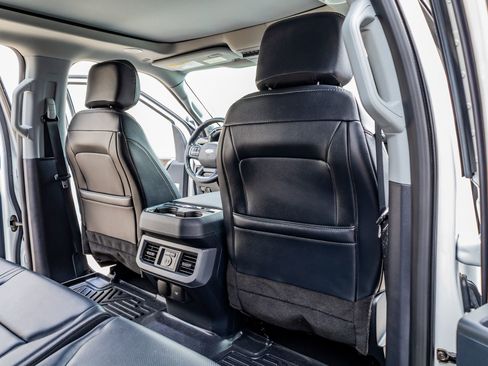 Used 2024 Ford F250 Lariat w/ Lariat Ultimate Package image 32