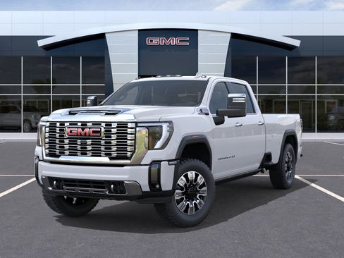 New 2026 GMC Sierra 3500 Denali w/ Denali Reserve Package AWD/4WD image 7